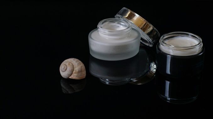cosmetics-2527386_1280